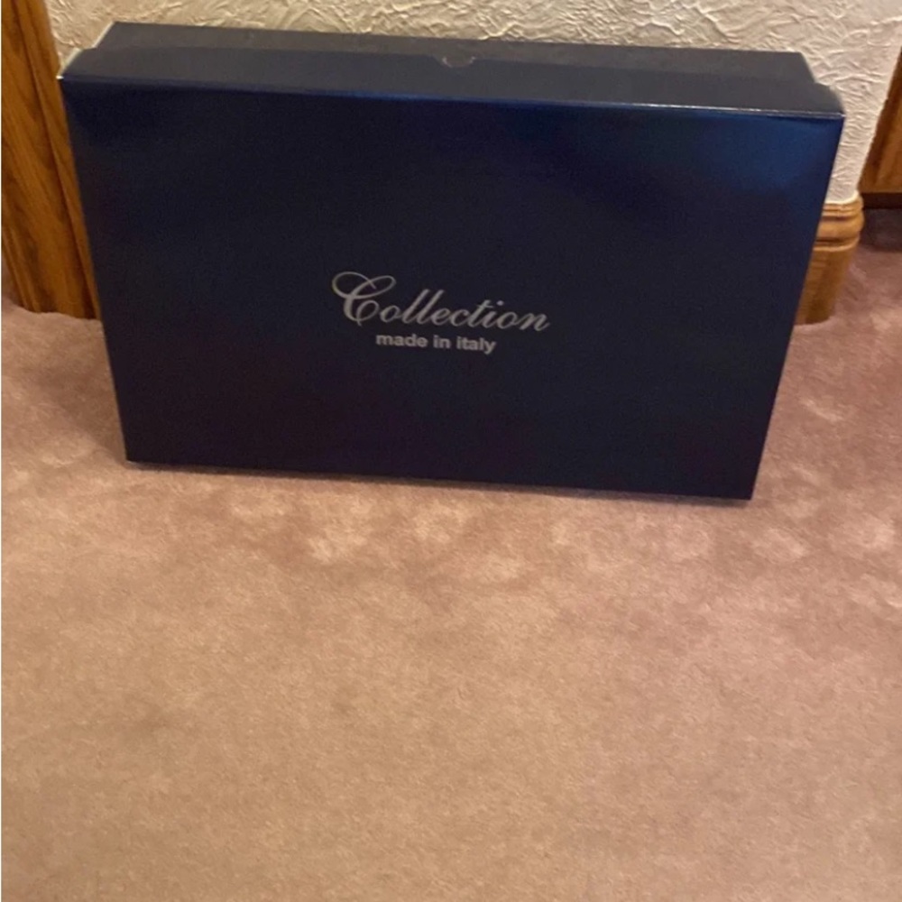 Empty Classic Touch box for 6 long stem water glasses